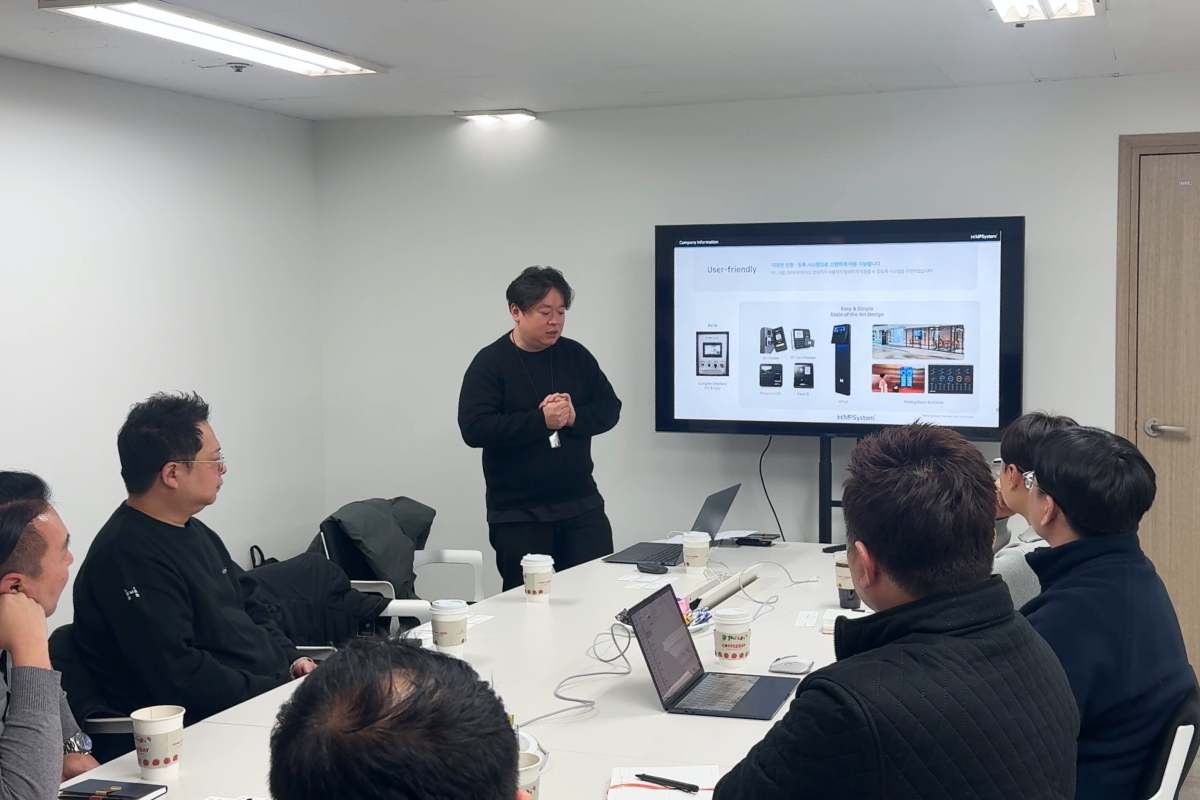 Technical Seminar at Hanwha Corporation