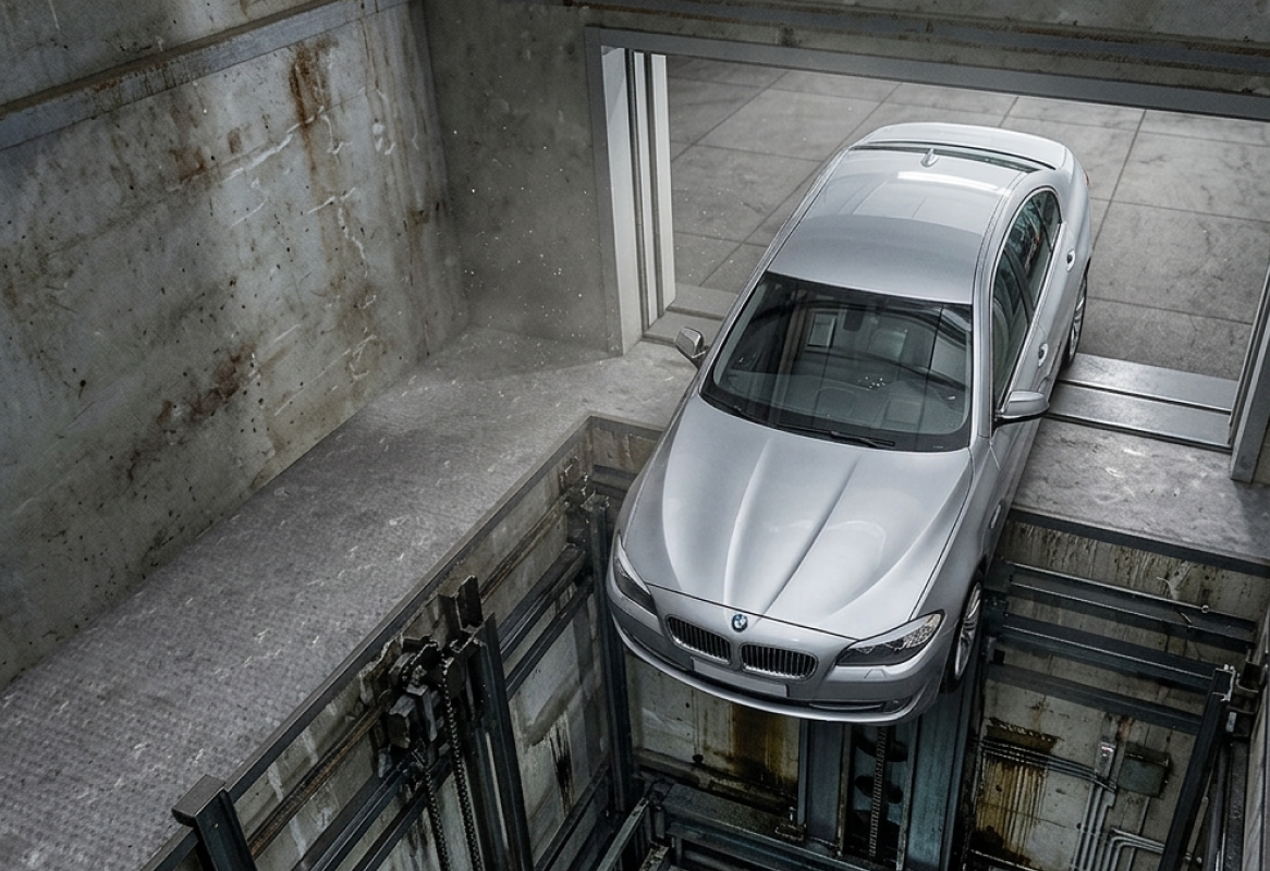 The New Standard: Robotic Parking vs. Pallet Parking